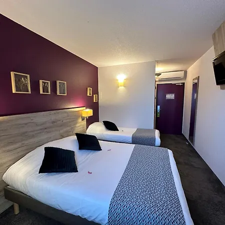 Отель Brit Hotel Saumur Distre