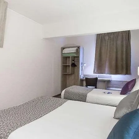 Brit Hotel Saumur Distre