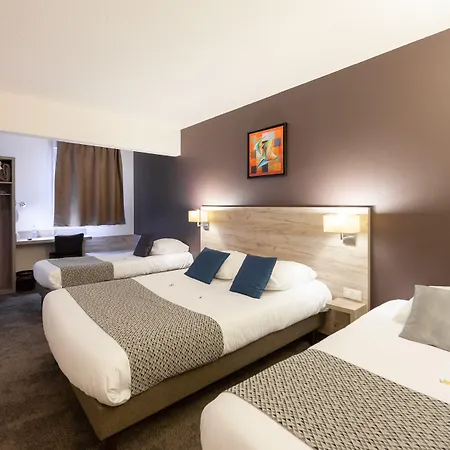 Brit Saumur Hotel 3*