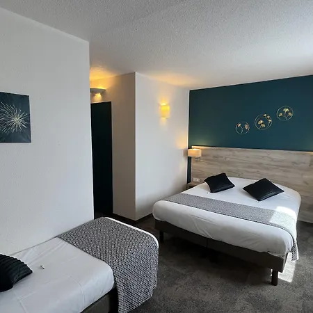 Brit Saumur Hotel 3*