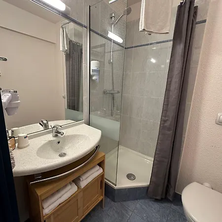 Brit Saumur Hotel