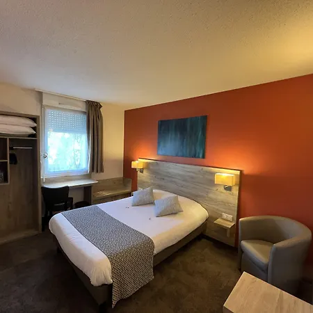 Brit Saumur Hotel 3*