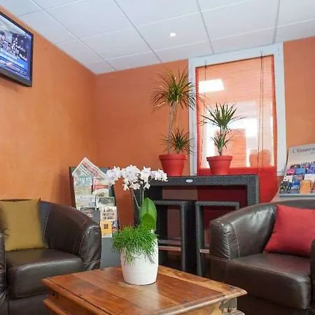 Brit Hotel Saumur 3*