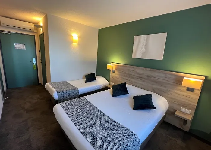 Brit Saumur Hotel 3*